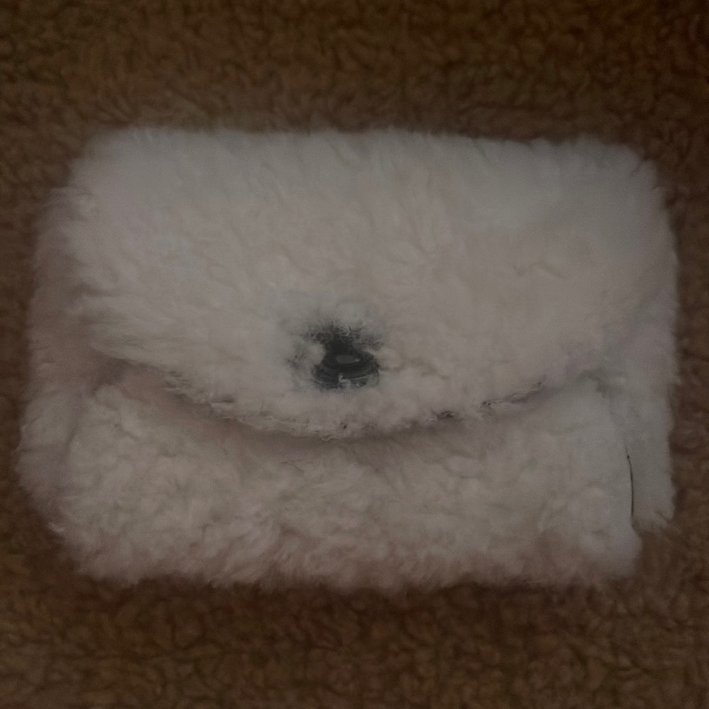 Coach Sherpa card holder